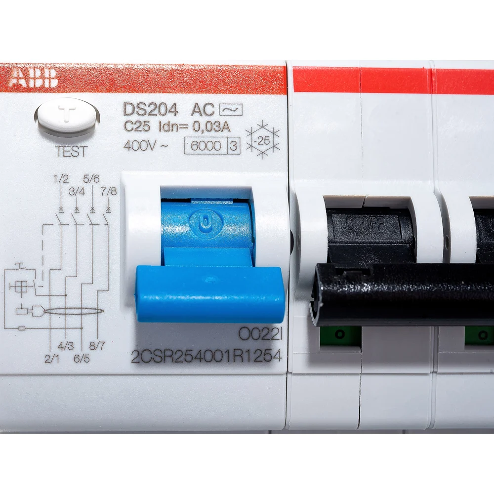 Дифавтомат ABB DS204 4P 25А тип AC хар. C 30 мА (2CSR254001R1254)