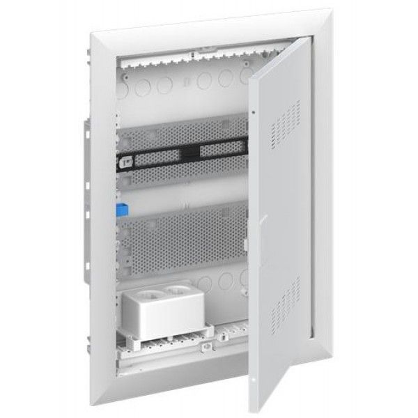 ABB UK620MV Шкаф мультимедийный с дверью с вентиляционными отверстиями и DIN-рейкой (2 ряда) 2CPX031390R9999